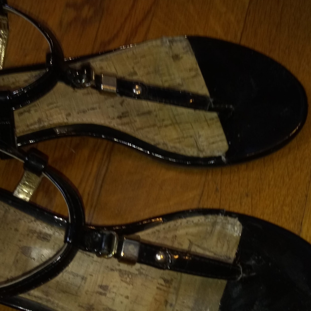 Shoes - Picture 8 of 8